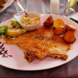 Les Fouges Pescados Y Mariscos Comida