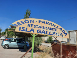 Meson Gallego outside