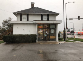 Steve's Bakery outside