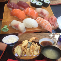 Yamamoto Sushi-Bar food