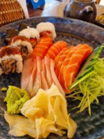 Daásu Sushi food