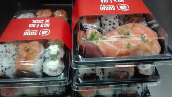 Sushi To Go food