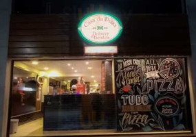 Casa Da Pizza inside