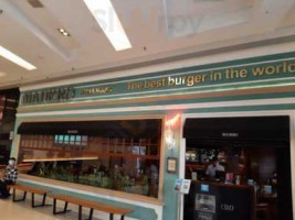 Madero Burger Grill food