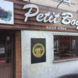 Petit Boy Extérieur