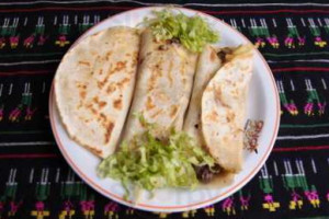 Taqueria Mexicana inside