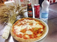 Pizza Flash Di Fiore Edoardo food