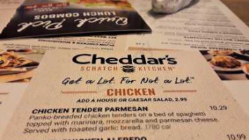 Cheddar's Scratch Kitchen inside