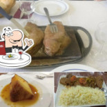 Casa Dos Rojões food