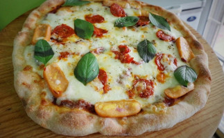 Un Bacio-bakery&pizza food