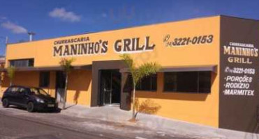 Maninho's Grill outside