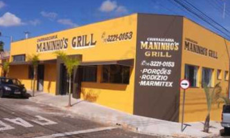 Maninho's Grill outside