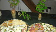 Pizzaria e Restaurante Forno Quente food