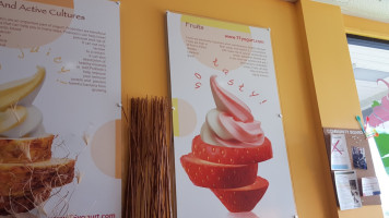 Tutti Frutti Frozen Yogurt food