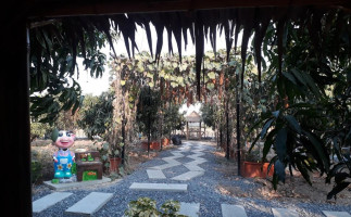 สวนลุงกบ Cafe Exterior