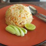 ร้านคุณตุ๋ม สเต็กหนองแค Comida