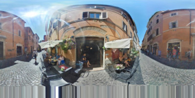 Roma Caffe Della Scala outside