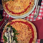 Pizzeria L'arago food