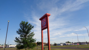 Boston Pizza food