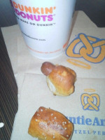 Auntie Anne's food