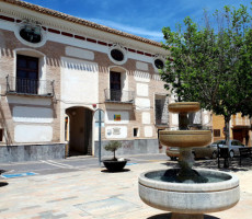 Palacio De La Tercia outside