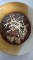 ร้านก๋วยเตี๋ยวเรือสามพราน food