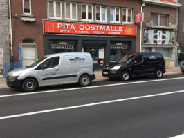 Pita Oostmalle outside