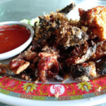 เจ๊ยุพิน อาหารป่า อาหารตามสั่ง Comida