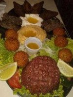 Arabias Cafe E Cha food