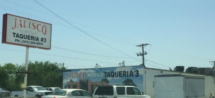 Jalisco Mexico Taqueria outside