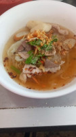 ร้านคุณลำใย ก๋วยเตี๋ยวเย็นตาโฟ อาหารตามสั่ง เครื่องดื่ม food