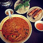 Pho Lac Vien food