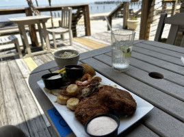 High Tides On The Potomac food