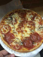 Luigi's Pizza food