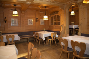 Gasthof zum Baren Restaurant inside