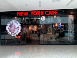 New York Cafe Donut Shop Shopping Palladium inside