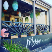 Mekko Market Cafe outside