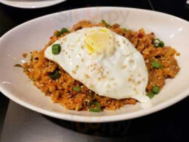 Cm Chicken(choong Man) Falls Church inside