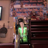 Corner Pub Dentro