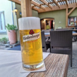 Schwarzer Bock Comida