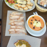 El Bigotes Comida