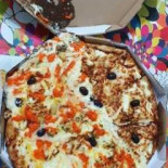Enzo Pizzas food