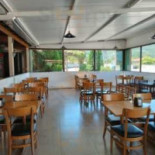 Estação Ribeirão food