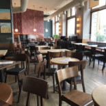 Café Luise Dentro