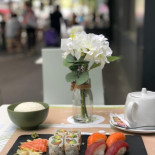 eat'SUSHI Exterior