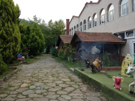 Çapak Restorant outside