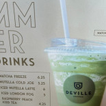 Deville Coffee Comida
