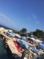 Gönül Cafe Beach Balık outside