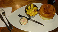 Harvester Bridge food