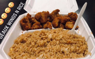 Wings 'n ' Rice food